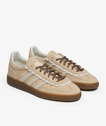 Handball Spezial Sand Strata