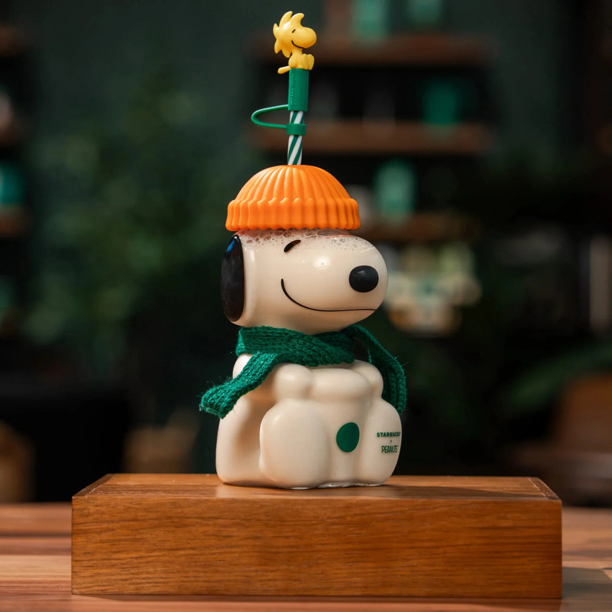 Peanuts + Starbucks Snoopy
